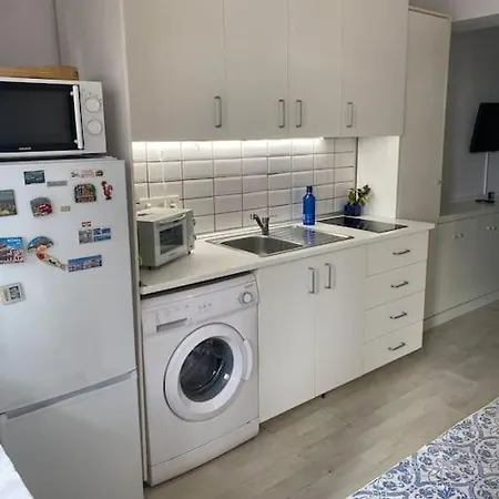 Encantador Estudio En Apartman Marbella